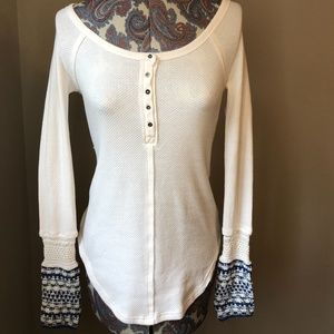 Free People White Newbie Ski Lodge Cuff Thermal